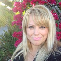 Lisa Lyons (@lisalyons13) 's Twitter Profile