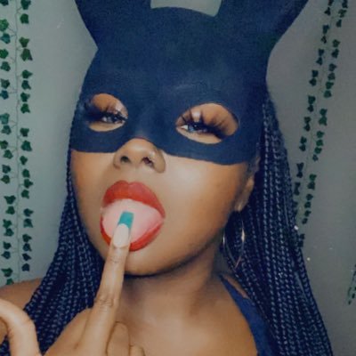 Empressive1_'s profile picture. 21+| Findom Hottie | Initial Tribute $50 | Serve or MOVE