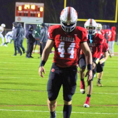 6’3 220 2022 3⭐️ Middle Linebacker at South Mecklenburg High School / All Conference linebacker / 4.1 GPA