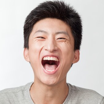 Maxchin15997320's profile picture. 