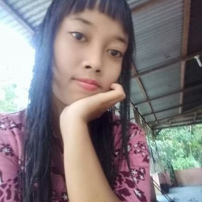 Sri90160384's profile picture. hari hari aku bahagia