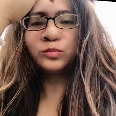 JessicaPapz's profile picture. Hotter than yours ^Crypto