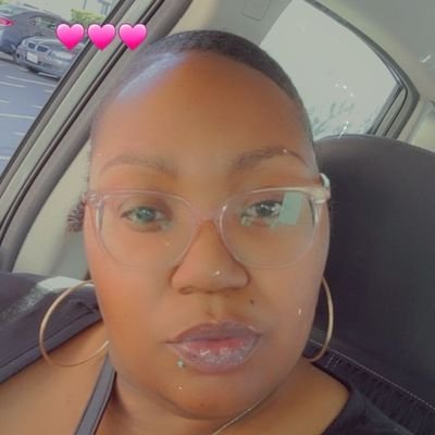 Mrs_Nalls's profile picture. Livin life n bein the best me I can be! #Teamscorpio 😏😜