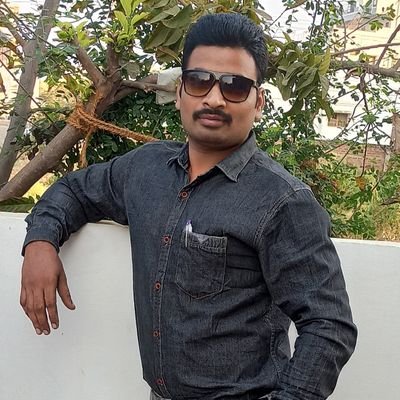 manishankar0507's profile picture. I might be alone during the birth and the death but not alone during my life. I thank God for giving me such a loveable family.