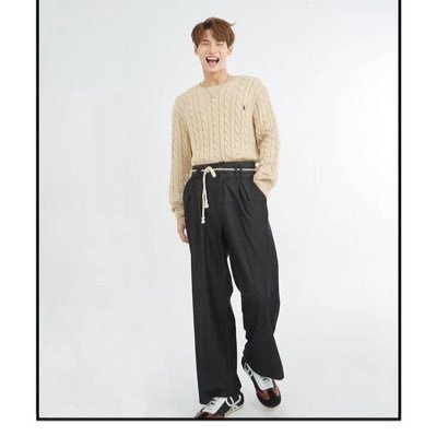 #EXOL #DohKyungsoo 🐧❤️ #NCTzen👇🏻👆🏻 #NaJaemin 💋❤️#KimJungwoo 🍭🐶🌸 #BrightWin 🌞🐰 🇲🇲