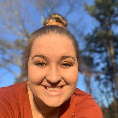 Bellaboo5432's profile picture. Wife, Dog mom, and Cape Cod Native