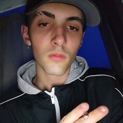 leonardo_3870's profile picture. 18