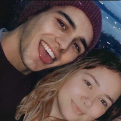 lea_derwin's profile picture. 25 parilousaine 🫧