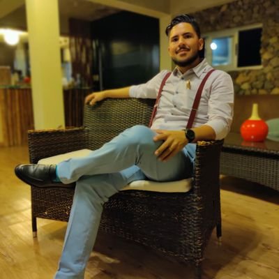 Javilla_'s profile picture. Santiaguero que trata de sobrevivir la vida sin preocupaciones. IG: @ejarove  [8o9] [ToTa]