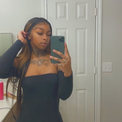 jvst vee. be yourself 💕 -I Do Nail #Richsetz -
