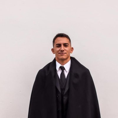 Bioquímica, FC Porto, bom senso.
Água, cerveja e whisky. Não necessariamente por esta ordem.