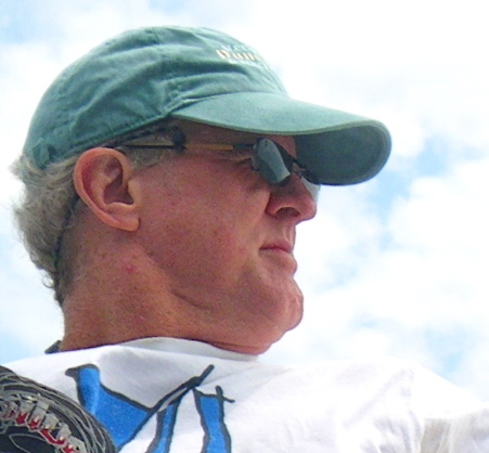 Former business editor at the Sarasota Herald-Tribune. Married to Karen Galvin. Father of Daniel, 18.