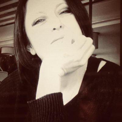 yinemieylemm's profile picture. bir öğretmen