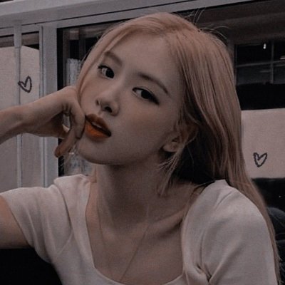 Hi!
My name is Mari/마리 :)
My ults are bts, itzy, ateez, enhypen, and bp ^^
In my free time I like to play sports and learn languages (im learning korean rn!)