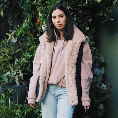 alinaasirbu's profile picture. 