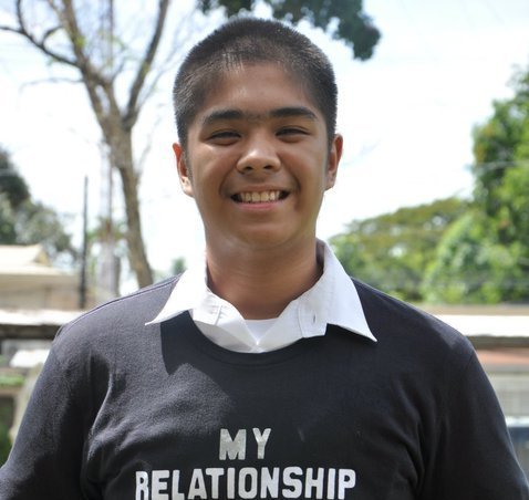 i am a big BOXING enthusiast and MMA fan. basketball is my first love. played tennis and bowling in the past as well