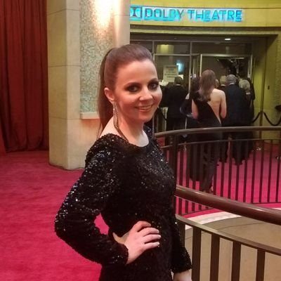 lululibrarian's profile picture. 