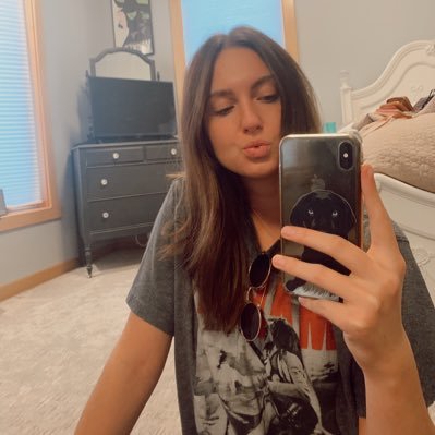 mikaylamarkuson's profile picture. 📍aberdeen, sd | detroit lakes, mn