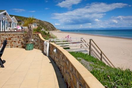 SelectHolidayRe's profile picture. Select Holiday Rentals offer quality self catering holiday homes for rental in and around Abersoch, including luxury chalets on The Warren.