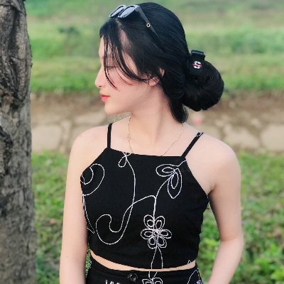 HuynChu21328015's profile picture. 3PAwizuw4cKw1uHhtg4WpiiSFkJDN9BTE4R