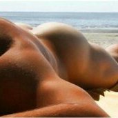 Alxjanparis's profile picture. 