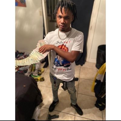 banganine1's profile picture. Keezy 🌎!!