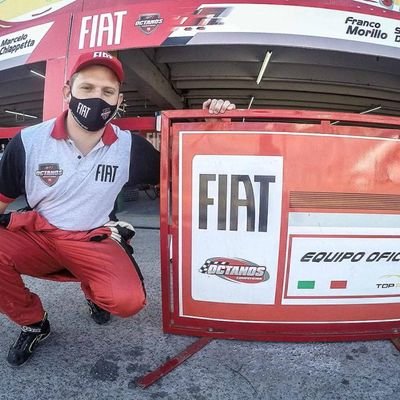Piloto equipo Fiat Octanos. Top Race V6