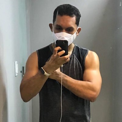 ray_hilton's profile picture. 