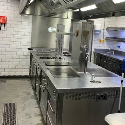 EwingsThomas's profile picture. 