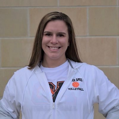 c4correia's profile picture. @BridgeStateU ‘15 🐻⁣ @BUWheelock ‘16 🐾⁣ @OAVolleyball 🏐 @MonomoySchools 🦈