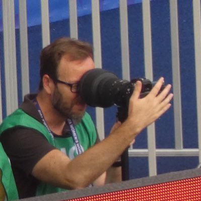 📚 Máster en periodismo deportivo
📸 Fotoperiodista
⚽️ Tres Mundiales FIFA
🥇 Tres Juegos Olímpicos