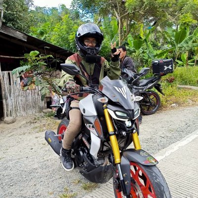 heraclitus77's profile picture. we are songs and stories