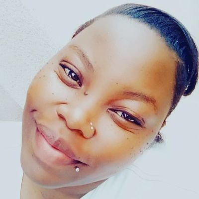 A Goddess by birth 💫 a woman by desire✨
mother by grace💞.
Movie fanatic😎😁. A rainbow on a cloudy day🌻🌈🌅