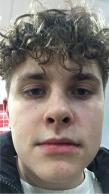 Aaronbettss's profile picture. 