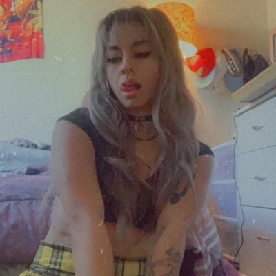 Sir_Dongsaeng's profile picture. That one random Asian girl 🤙🏽• Cancer ♋️ • Filipina🇵🇭