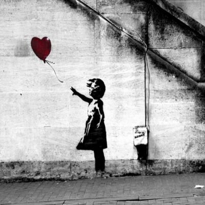 SolaSolera's profile picture. Profa de ELE en lucha. 
Buscar y saber quién y qué, en medio del infierno, no es infierno, y hacerlo durar y darle espacio. I.C, Las ciudades invisibles