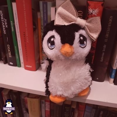 Aquí hemos venido a lo que hemos venido ¡A pingüinear! 🐧|•
🏳️‍🌈 ♀️ | 📌 Tenerife | Reseño libros a mi manera 🤷🏻‍♀️