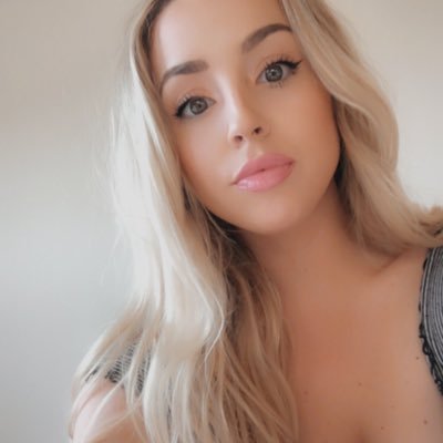 nykell_'s profile picture. 