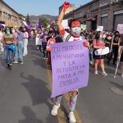 💜 Hombre en proceso de deconstrucción. 🔥 Víctima indirecta de feminicidio. ( #JusticiaParaJessica ) 🏳️‍🌈 Bastante homosexual.