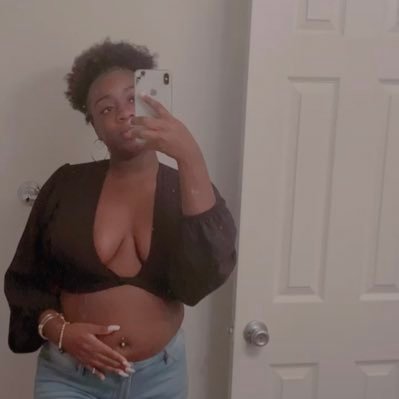 IG: DessDavu #BigPiscesEnergy | Reigns GodMommy 💙 | Baby A’s Mommy to be 🤍✨ ** New Account **