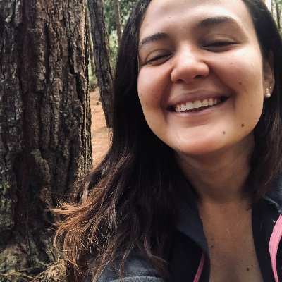 Colombiana en Noruega. Sostenibilidad y Agricultura. Jardinera parcialmente. Ten paciencia, deja de pensar demasiado y sigue regando tus semillas.