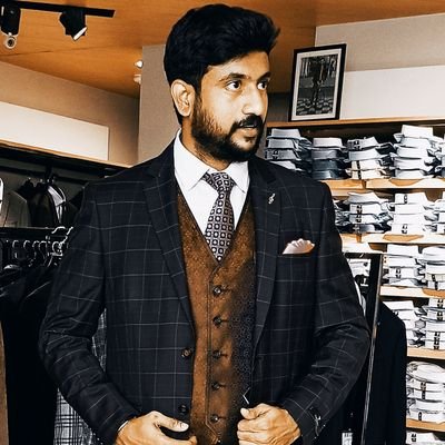 ...Love to make others happy🤣😂🥳
.....Music Lover🎶🎼🎵🎧❣️
......MSDian🏏💯💛🔥
.........Die-hard fan of Chiyan Vikram🎬🎥🔥
