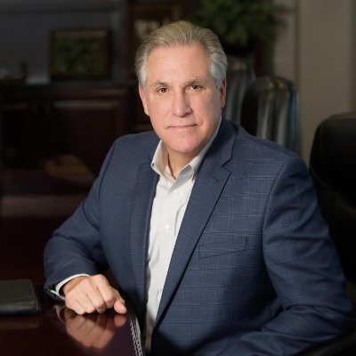 Founder and Executive Chairman of @LyonsHR | @Forbes_Books Author of We Are HR: The Business Owners Definitive Guide to Professional Employer Organization