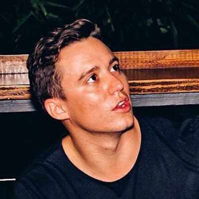 domseale's profile picture. 🇧🇧  Bajan