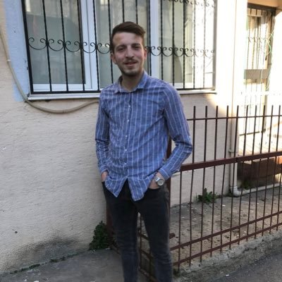 SARIALi3535's profile picture. 05.02.1999 😎                                                  #izmir🌹                                   #GÖZTEPE💀.                         #gürçeşme👑