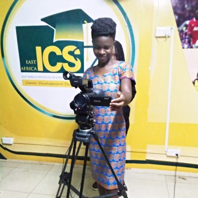 AluvisiaRose's profile picture. #alwaysreal
#selflove