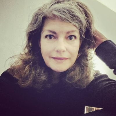 Philosopher. Writer. Becker Fellow. Tea. SOPHIA. It's never too late to do the right thing.
@SOPHIAchirp
@RoanokeSOPHIA
@Phil4Sustain
@CityPhilo
#MFA
she/hers