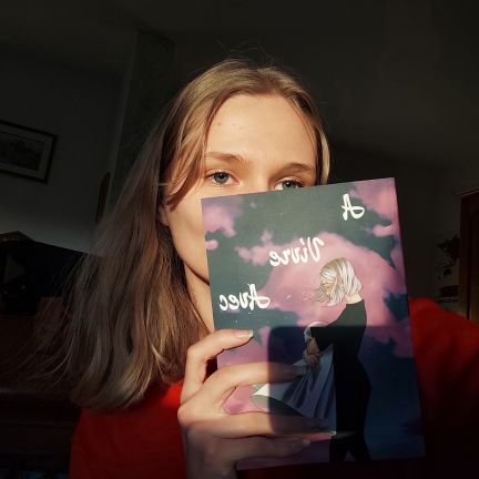 ici on parle d'écriture, de livres, de musique et de Koh Lanta le mardi soir