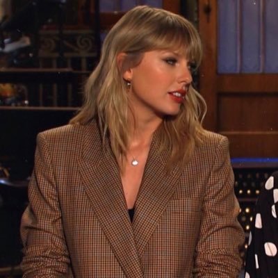 IittIeraincIoud's profile picture. but the rain is always gonna come if you’re standing with me