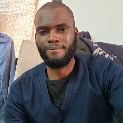 Medical Doctor.
E-commerce start up.
Loves being myself.